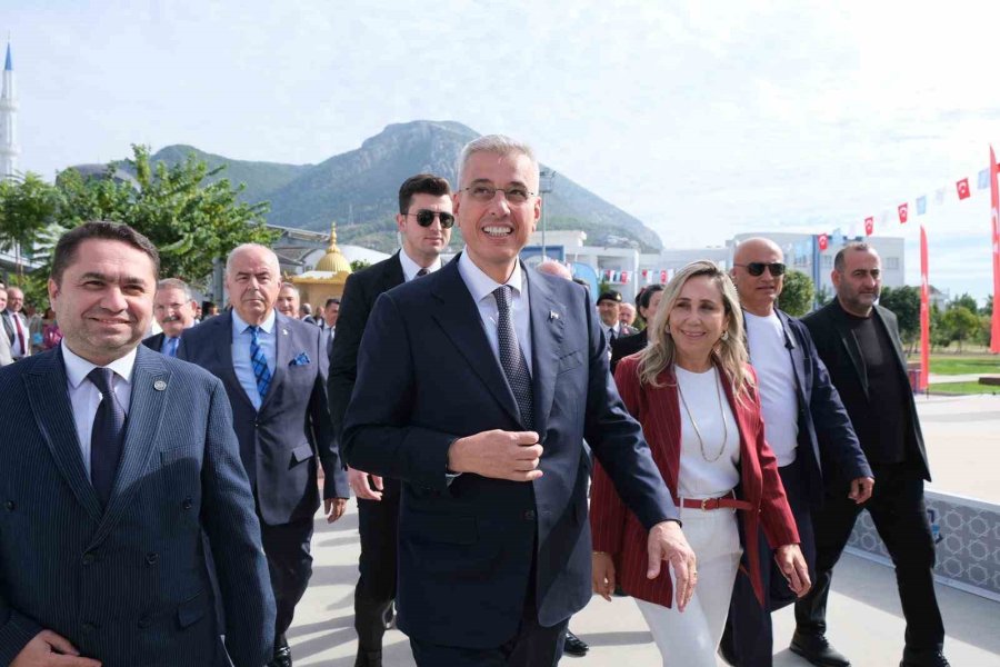 Sağlık Bakanı Memişoğlu: "sağlıkta Son 25 Yılda Cumhurbaşkanımızın Liderliğinde Çok Şey Yaptık, Çok Şey Ürettik. Daha Çok Üreteceğiz’’