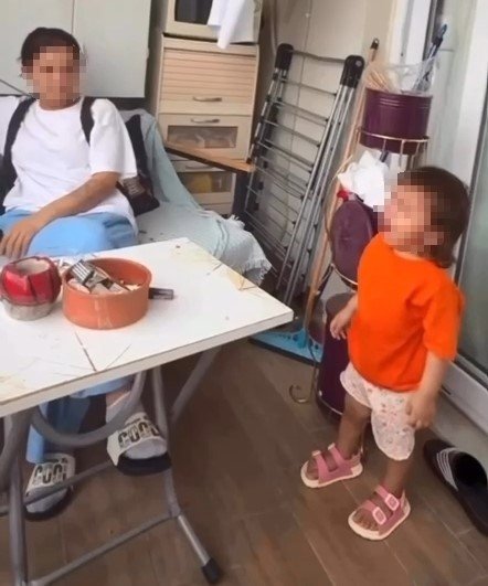 Anneden Çocuğuna Tepki Çeken Muamele: ’istemiyorum Seni Defol"