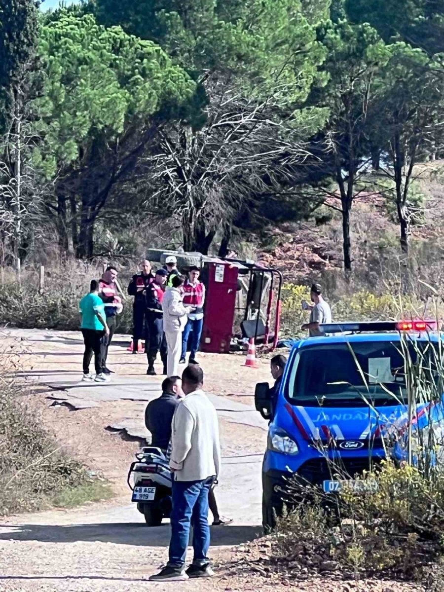 Antalya’da Safari Aracı Devrildi: 9 Turist Yaralandı