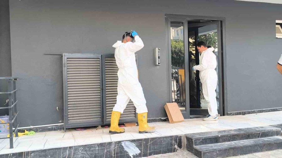 Oğluna Ulaşamayınca Kayseri’den Antalya’ya Geldi, Cansız Bedeni İle Karşılaşınca Feryatları Yürek Dağladı