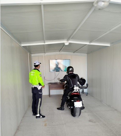 Niğde’de Yaşam Tüneli’nde 104 Vatandaşa Trafik Bilgilendirmesi