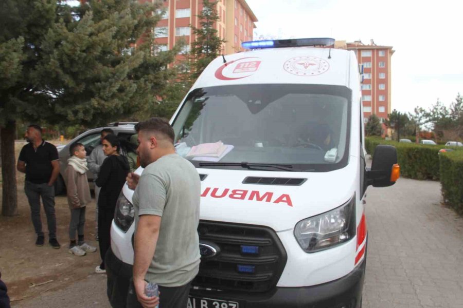 Beyşehir’de Binada Yangın Paniği