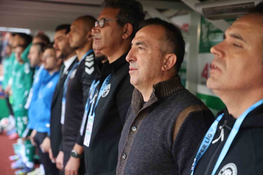 Trendyol Süper Lig: Konyaspor: 0 - Samsunspor: 2 (ilk Yarı)