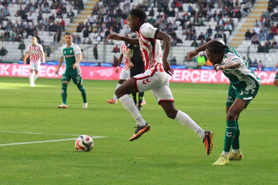 Trendyol Süper Lig: Konyaspor: 0 - Samsunspor: 2 (ilk Yarı)