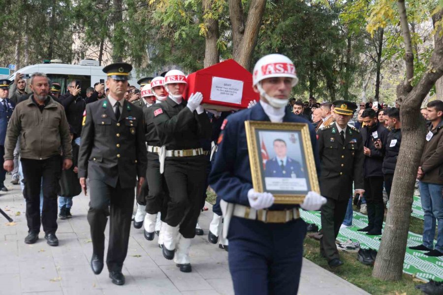 Konyalı Şehit Ahmet Yasir Kuyucu Son Yolculuğuna Uğurlandı