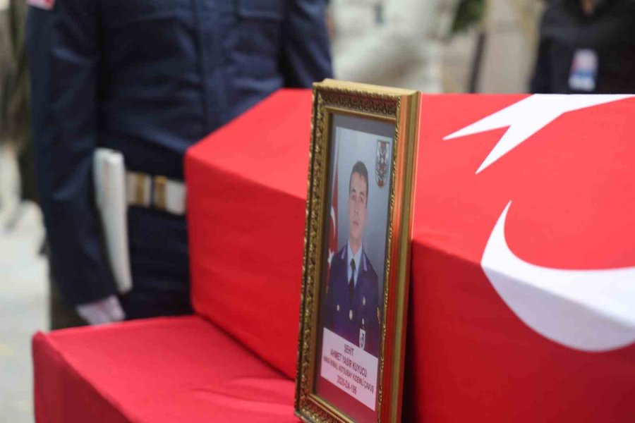 Konyalı Şehit Ahmet Yasir Kuyucu Son Yolculuğuna Uğurlandı