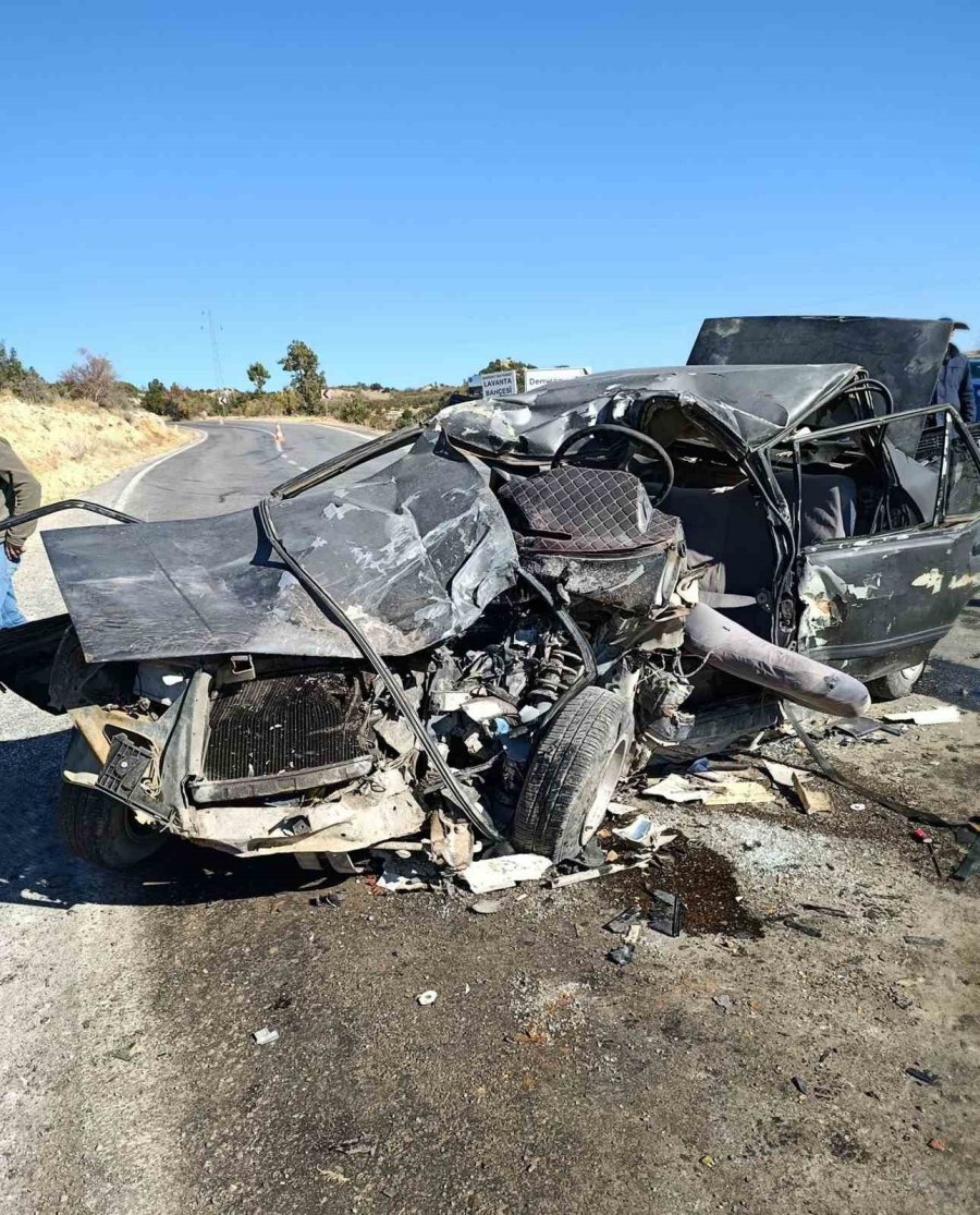 Mersin’deki Trafik Kazasında Ölü Sayısı 4’e Çıktı