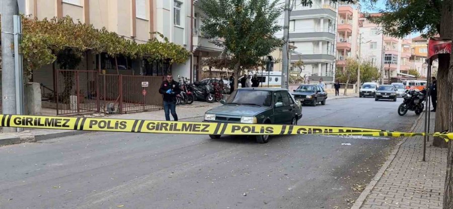 Otomobilin Çarptığı 5 Yaşındaki Çocuk Ağır Yaralandı