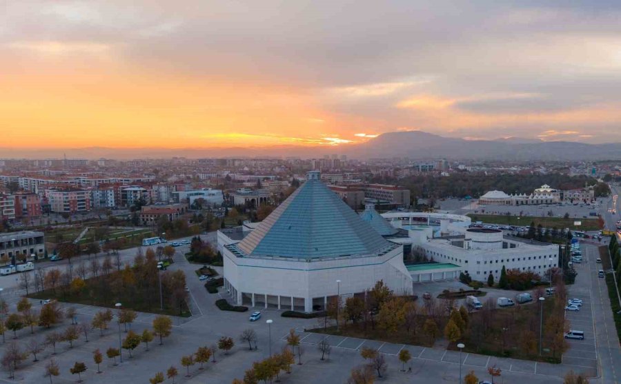 Konya’da Kartpostallık Gün Batımı Manzaraları