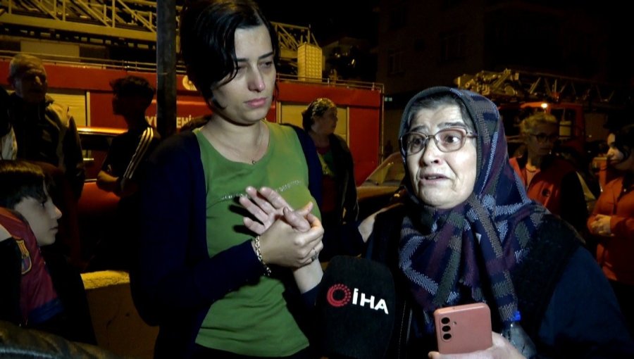 Antalya’daki Yangında 2 Kedi Telef Oldu, Sahipleri Gözyaşlarına Boğuldu