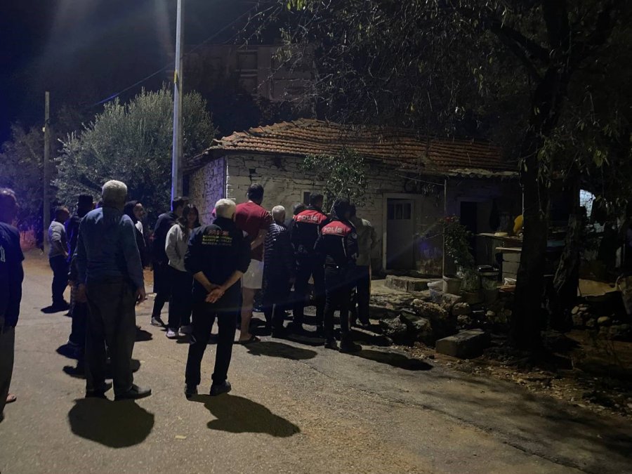 Serik’te Korkutan Ev Yangını