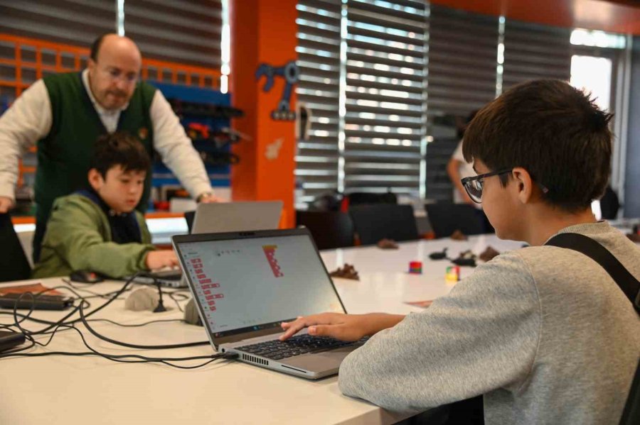 Selçuklu Gelişim Ve Teknoloji Akademisi’nde Ara Tatil Dolu Dolu Geçti