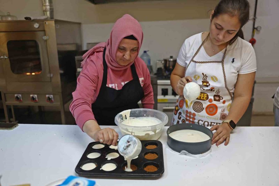 Atasem’de İstihdam Ve Hobi İçin Kurslar Başladı