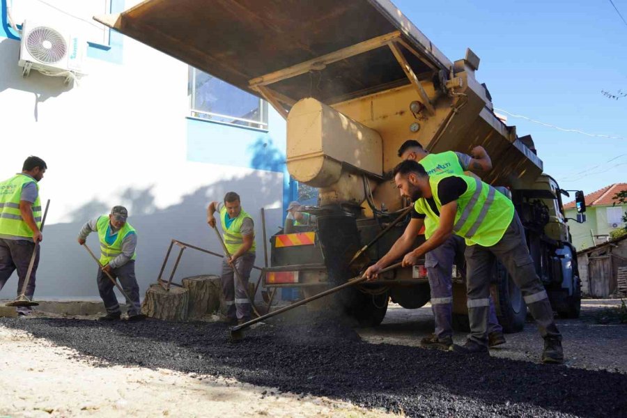 Konyaaltı Belediyesi Şehit Ailesini Unutmadı