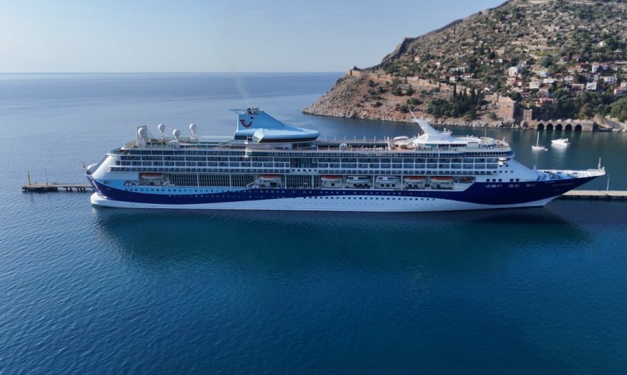 Alanya’da Kruvaziyer Rekoru: Bu Yıl 25 Gemiyle 23 Bin Turist Geldi