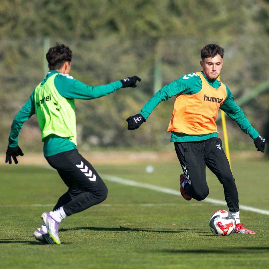 Konyaspor, Antalyaspor Maçının Hazırlıklarına Devam Ediyor