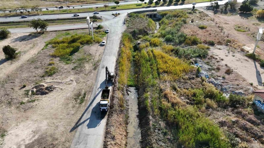 Asat’tan Taşkın Riskine Karşı Temizlik Seferberliği