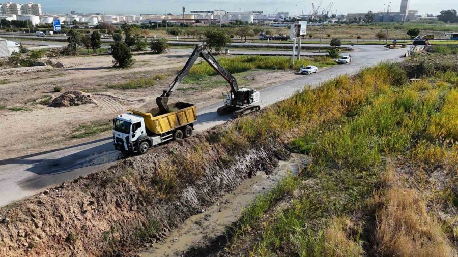 Asat’tan Taşkın Riskine Karşı Temizlik Seferberliği