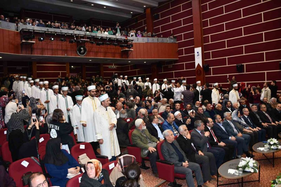 Akşehir’de 22 Hafız İçin İcazet Merasimi