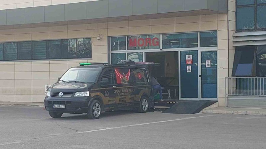 Estetik Ameliyat Sonrası Hayatını Kaybeden Alman Kadının Cenazesi Ülkesine Götürüldü