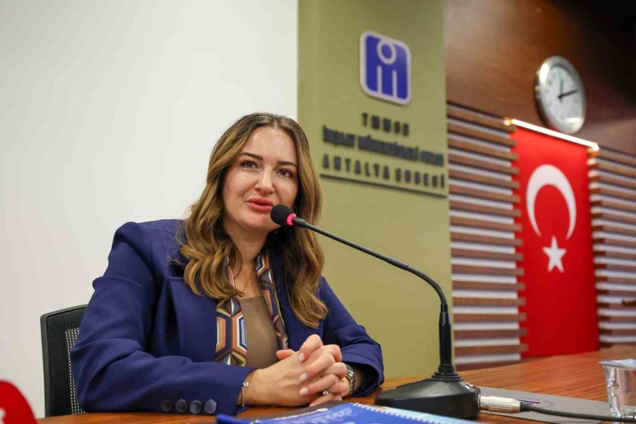 Büyükşehir Başkan Vekili Özdemir: "antalya’nın Geleceği İçin İki Kat Daha Fazla Çalışıyoruz"