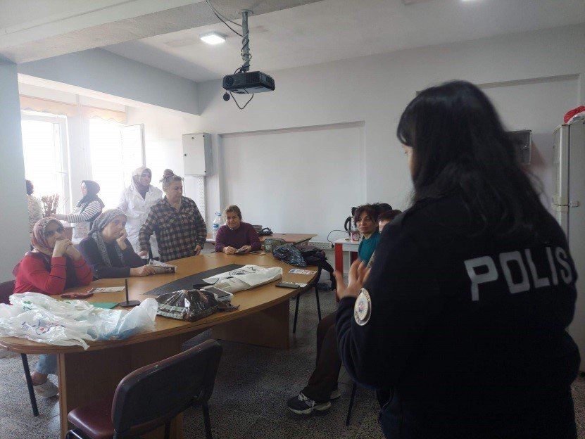 Bor İlçe Emniyet Müdürlüğü’nden Bilgilendirme Çalışması