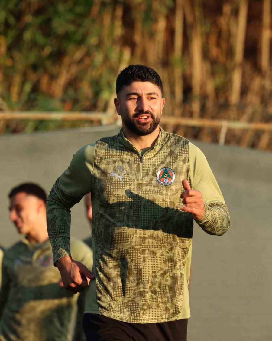 Alanyaspor, Kasımpaşa Maçının Hazırlıklarını Sürdürdü