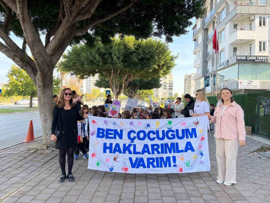 Antalya’da Minik Adımlarla ‘en Haklı’ Yürüyüş