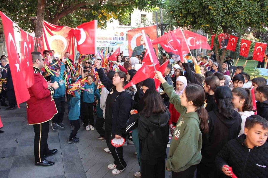 Mersin’de Dünya Çocuk Hakları Günü Renkli Etkinliklerle Kutlandı