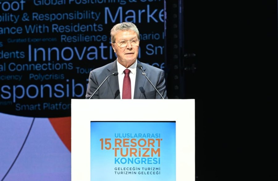 Bakan Ersoy: "nisan-mayıs Aylarında Özellikle Erken Rezervasyon İndirimlerini Erkenden Kapatmayın"