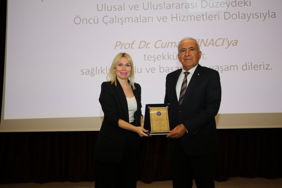 Akdeniz Üniversitesi Çevre Hizmet Ödülleri 27. Yılında Sahiplerini Buldu