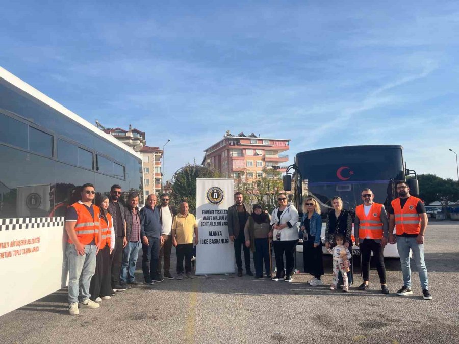 Alanya’da Şehitlerin İsimleri Halk Otobüslerinde Yaşatılacak