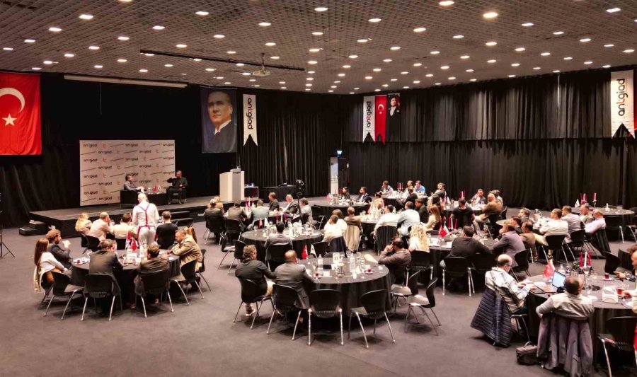 Antgiad’dan "başarı Ve Batış Hikayesi" Üzerine Özel Söyleşi