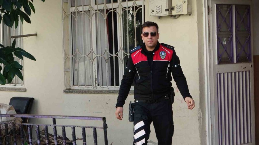 Antalya’da Mahalleyi Koku Sarınca Öldüğü Ortaya Çıktı