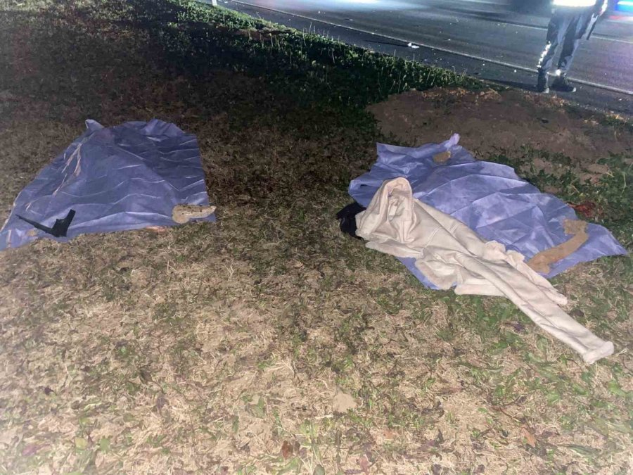 Antalya’da Otomobil İki Öğrenciye Çarptı: 1 Ölü, 1 Yaralı