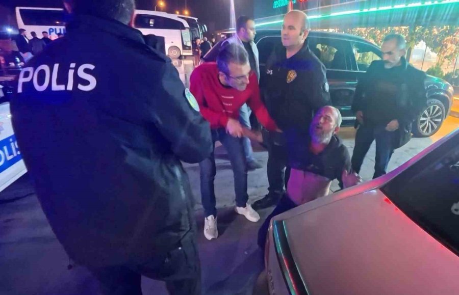 "gözüm Görmüyor Neredeyim Ben?" Dedi, Gözünü Karakolda Açtı