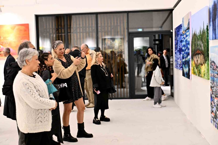 Antalya Edebiyat Günleri’nde Öykü Ve Şiirin En İyileri Ödüllendirildi