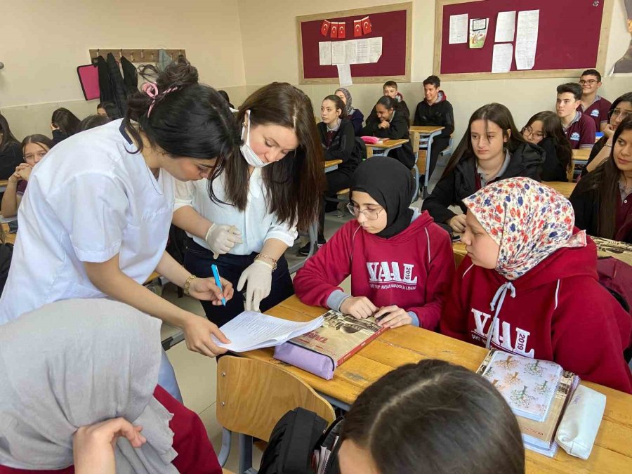 Niğde’de Ağız Ve Diş Sağlığı Haftası’nda Öğrencilere Tarama Yapıldı
