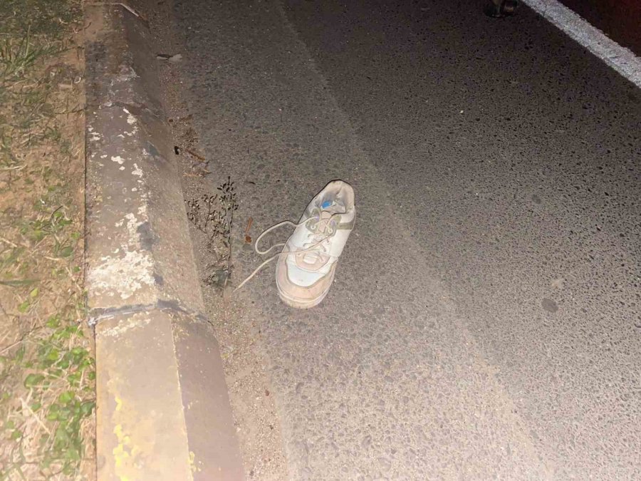 Kazada Yaşamını Yitiren Genç Kızın Cenazesi Gözyaşlarıyla Alındı