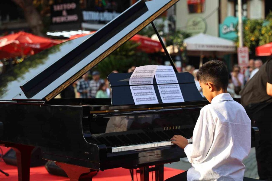 25. Uluslararası Antalya Piyano Festivali Başladı