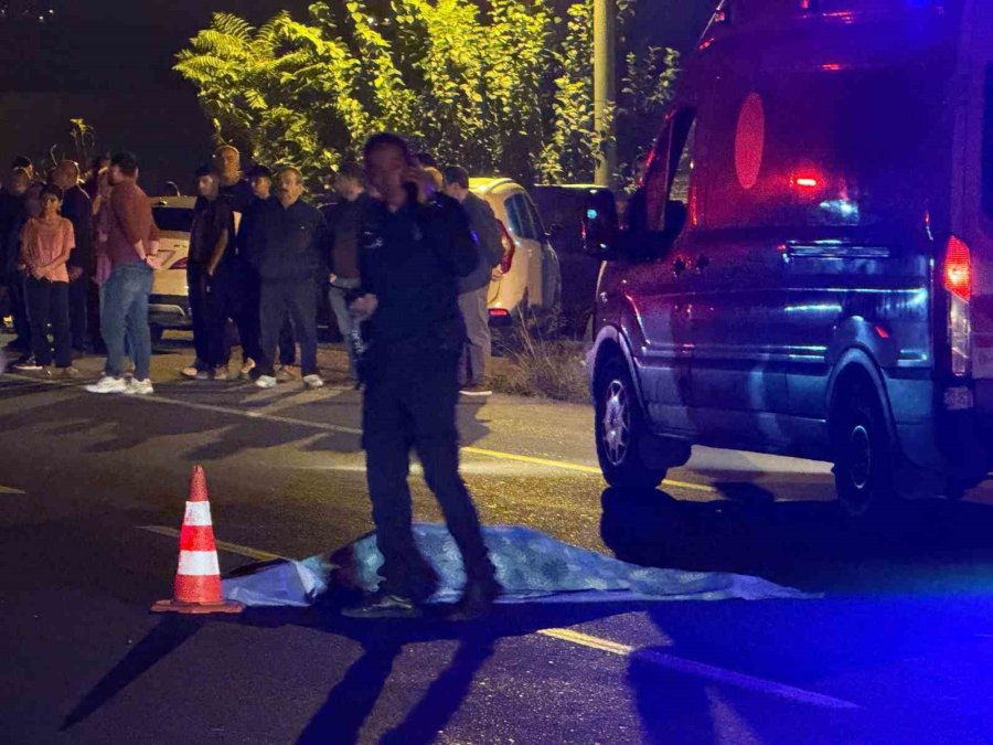 Otomobilin Çarptığı Yaşlı Adam Hayatını Kaybetti