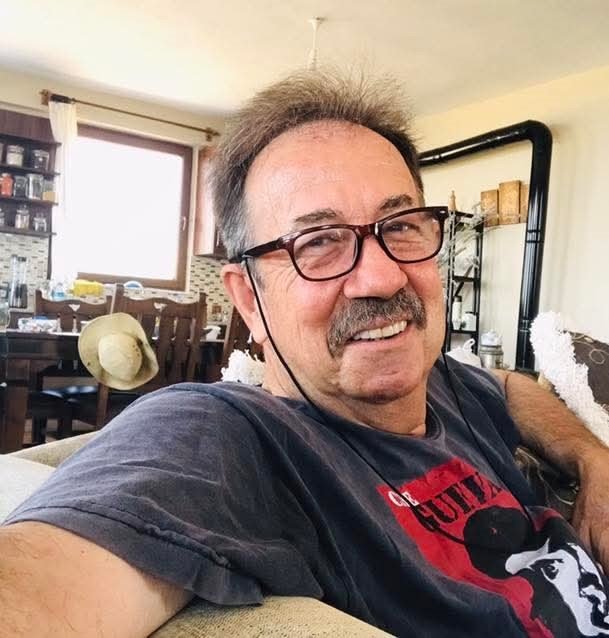 Chp Eski Antalya İl Başkanı Ülken, Tedavi Gördüğü Hastanede Hayatını Kaybetti