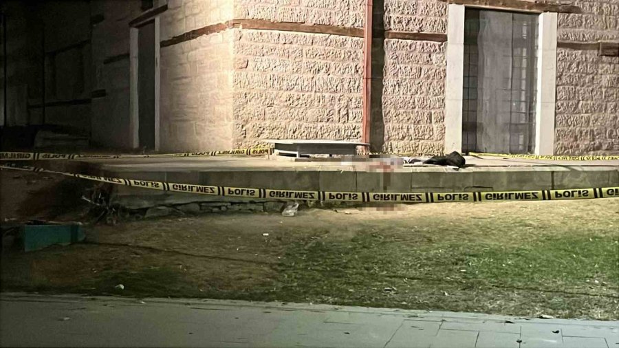 Konya’da Bıçaklı Kavga: 1 Ölü