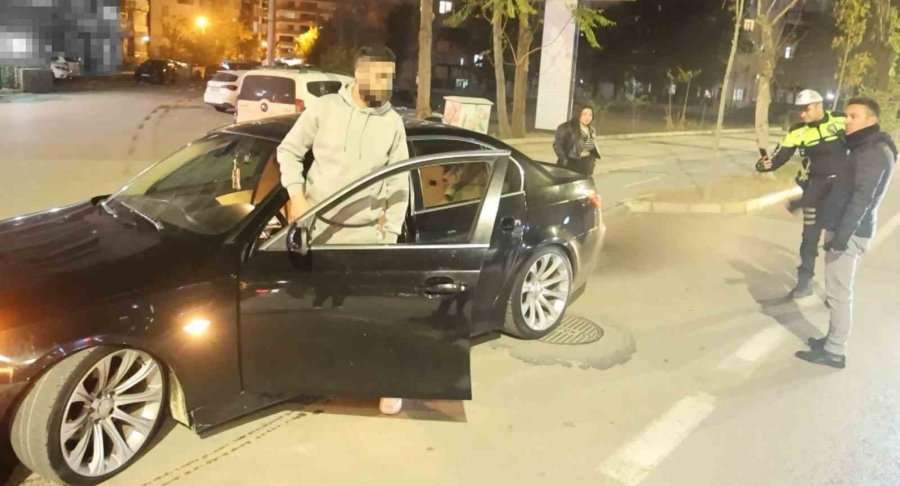 "egzoz Yok" Dedi, Patırdayan Egzozdan 9 Bin 267 Lira Ceza Yedi