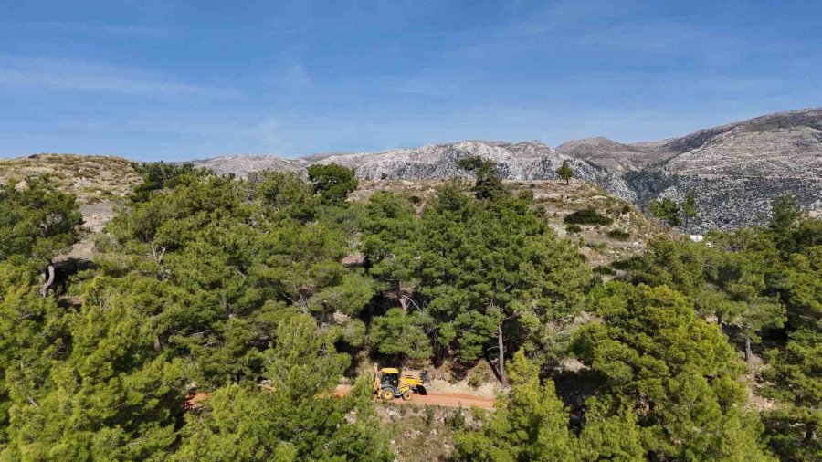 Manavgat’ta Yeni İçme Suyu Hattı İmalatı Gerçekleştiriliyor