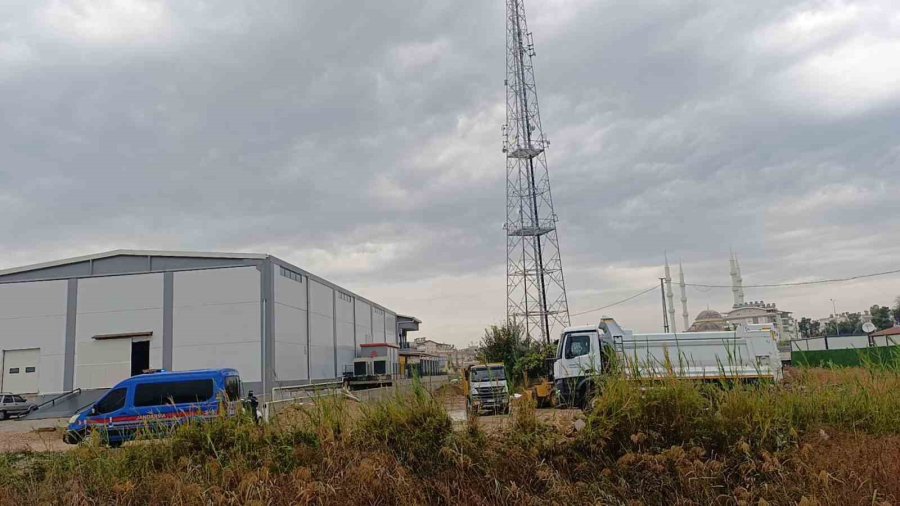 Antalya’da Kumları Çalıp Sahilleri Talan Etmişlerdi: Kamyonlar Dolusu Plaj Kumu Bulundu