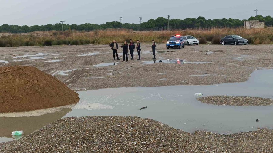 Antalya’da Kumları Çalıp Sahilleri Talan Etmişlerdi: Kamyonlar Dolusu Plaj Kumu Bulundu