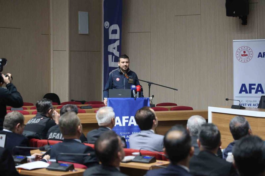 Konya’da İl Afet Risk Azaltma Planı Değerlendirme Toplantısı Düzenlendi