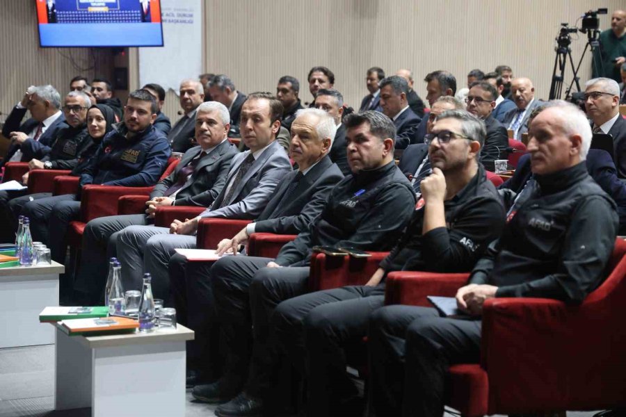 Konya’da İl Afet Risk Azaltma Planı Değerlendirme Toplantısı Düzenlendi