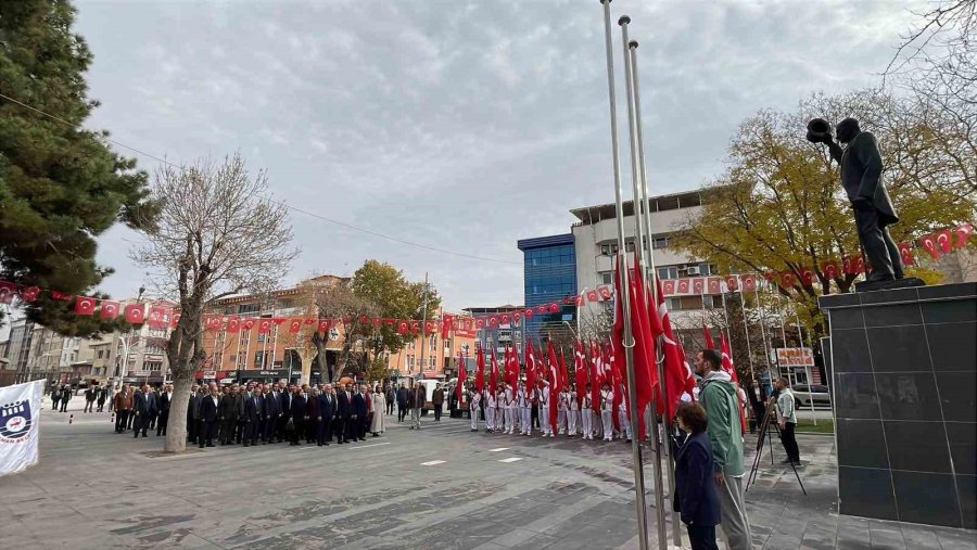 Karaman’da Öğretmenler Günü Kutlamaları Düzenlendi